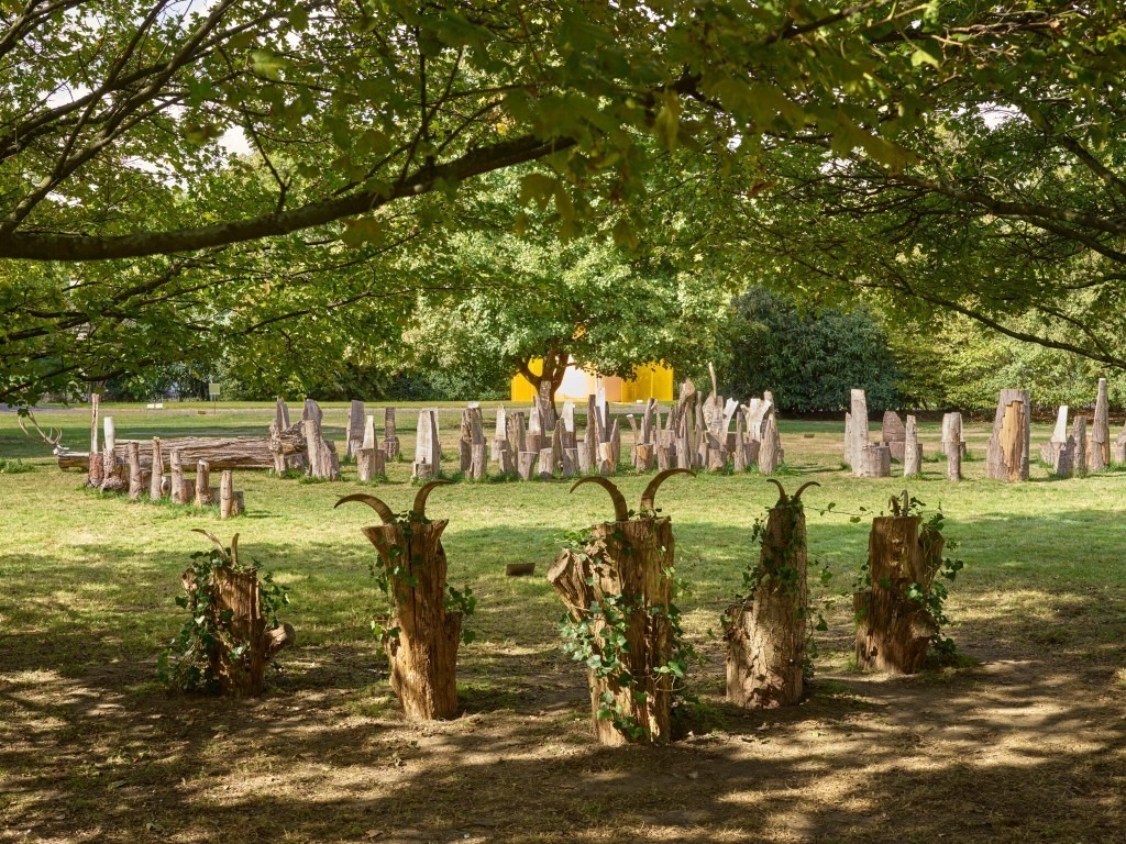 Fotograf: Simon Vogel · Courtesy of Mary Bauermeister Art Estate · Gefördert von der Stiftung Skulpturenpark Köln · © VG Bild-Kunst, Bonn, 2024, Stiftung Skulpturenpark Köln, 2024