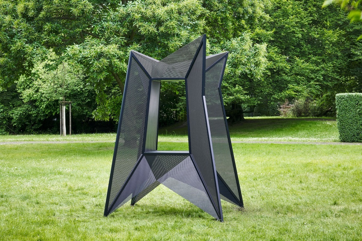 Fotograf: Mareike Tocha · Courtesy of the artist; Galerie Buchholz, Köln / Berlin / New York · Gefördert von der Stiftung Skulpturenpark Köln · © Stiftung Skulpturenpark Köln, 2024